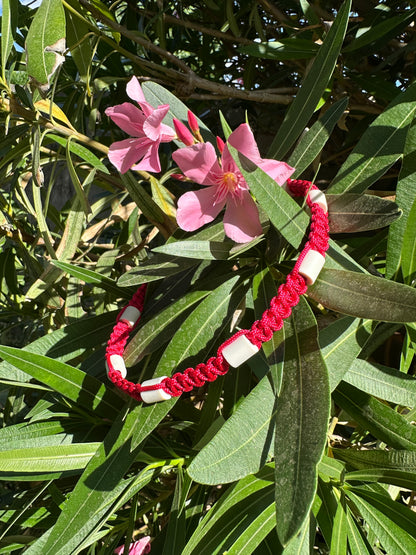 COLLIER ANTI-TIQUES